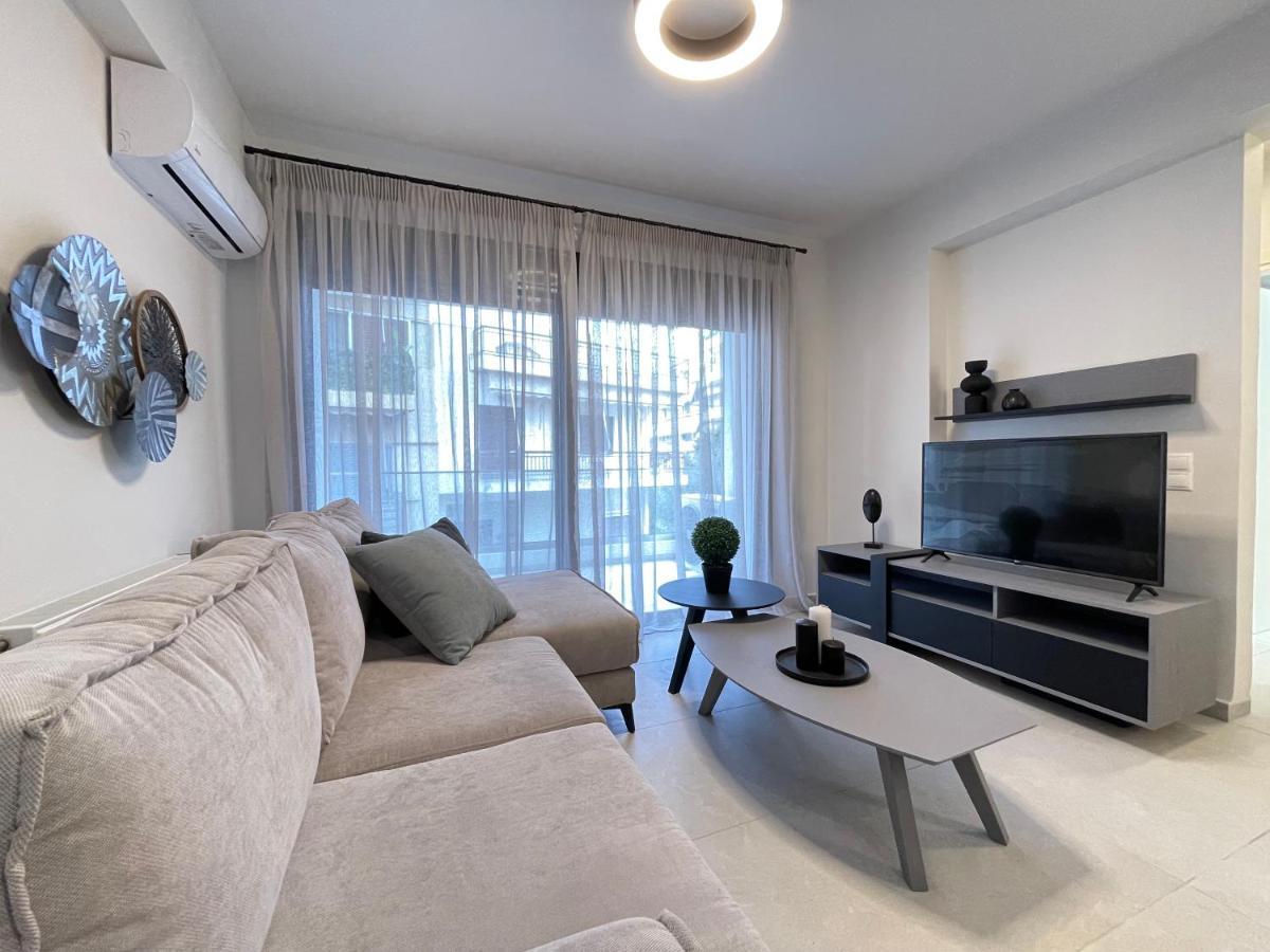 Gleaming Apartments Near Athens Metro Mall エクステリア 写真