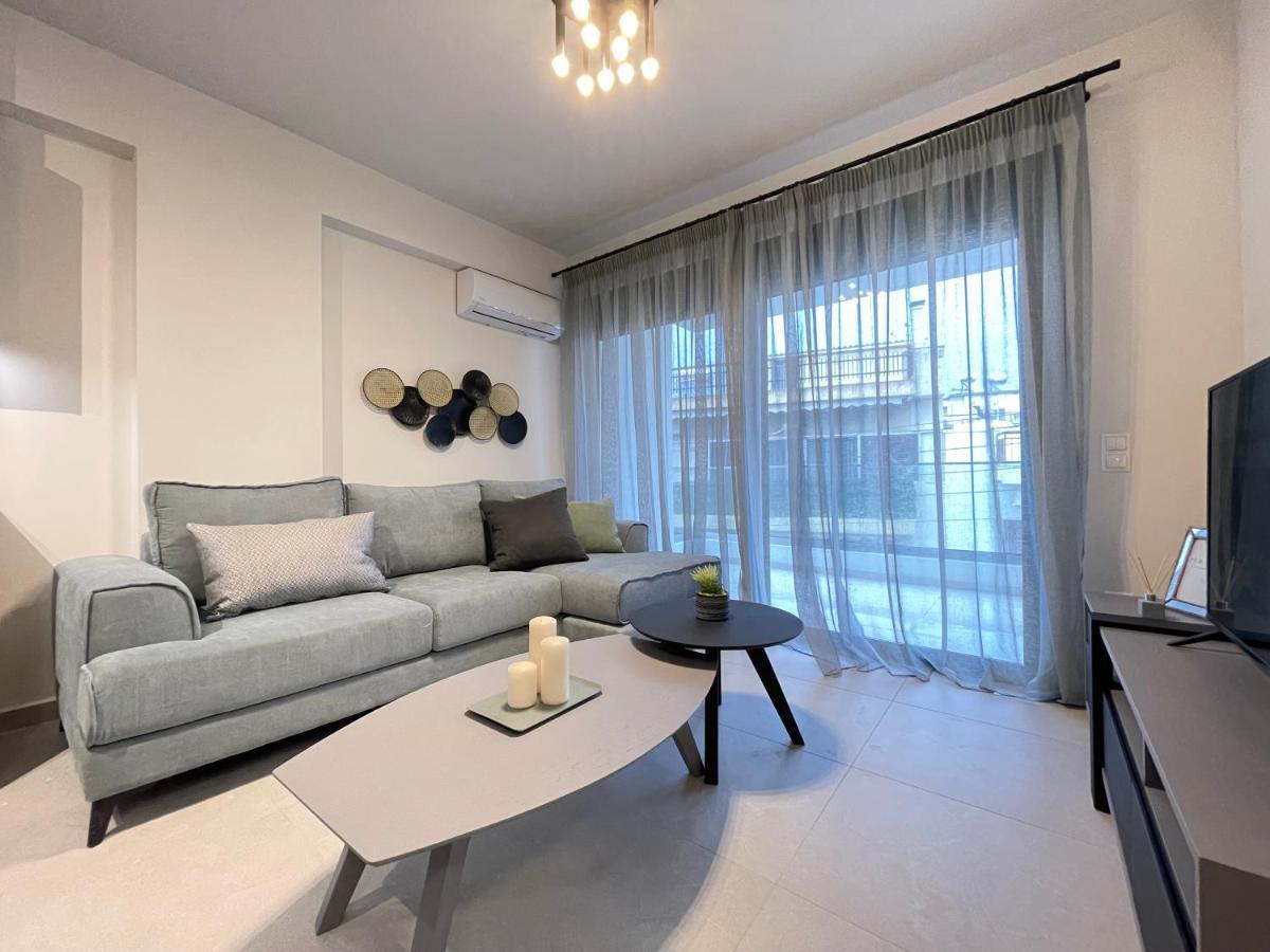 Gleaming Apartments Near Athens Metro Mall エクステリア 写真