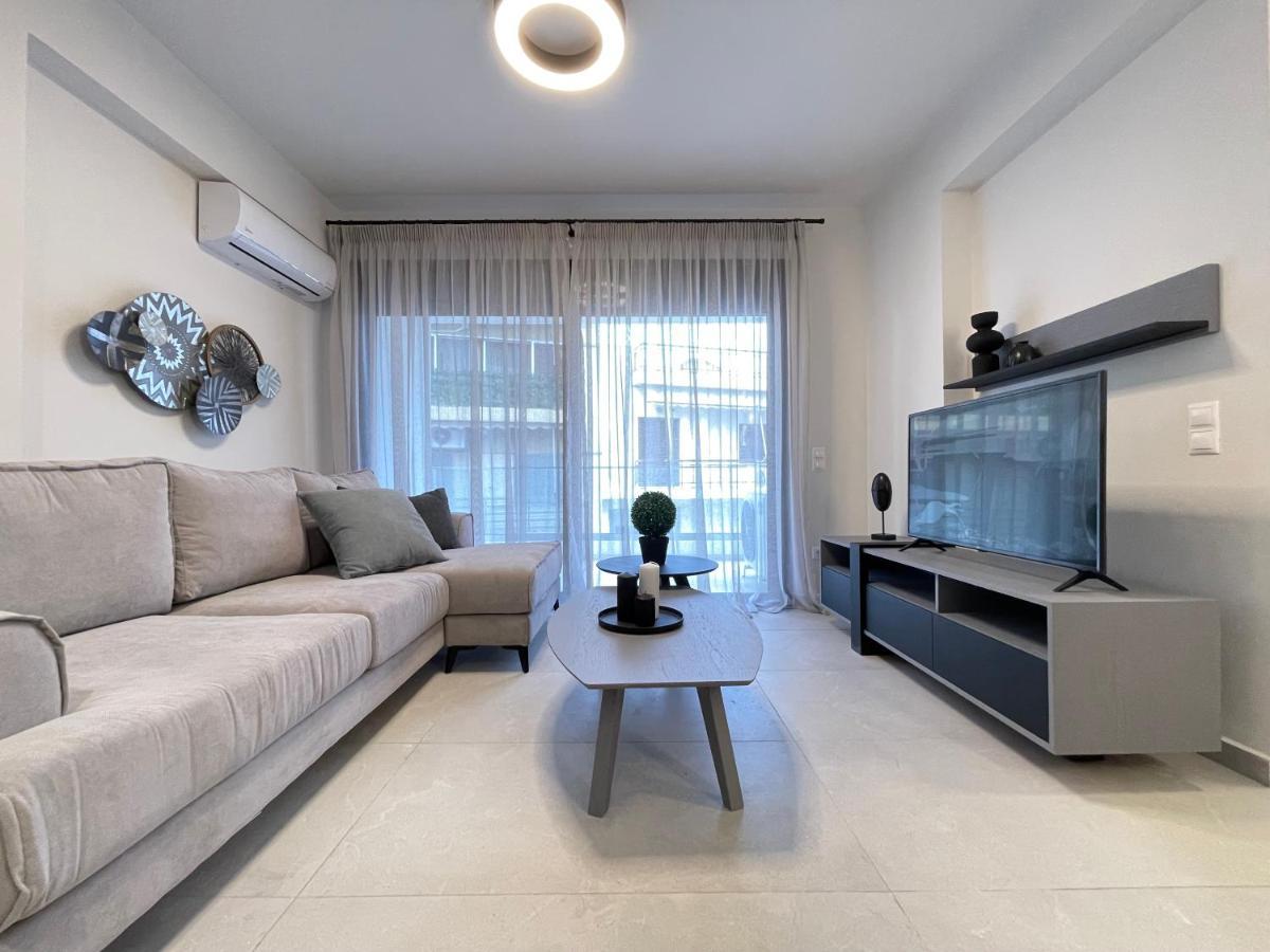 Gleaming Apartments Near Athens Metro Mall エクステリア 写真